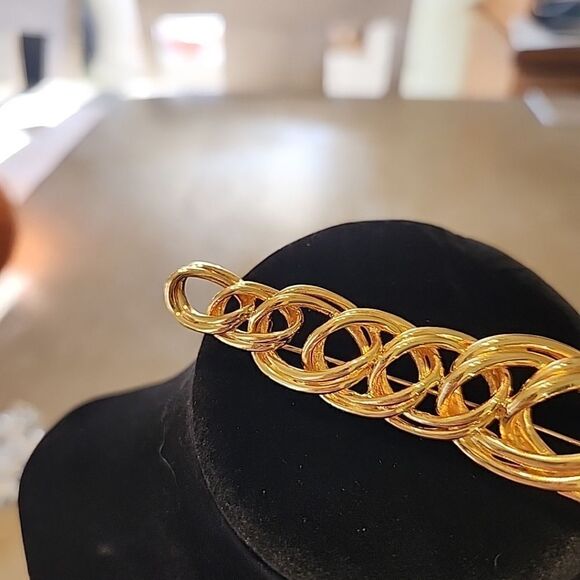 NAPIER Vintage GOLD TONE BROOCH PIN Ribbon TWISTED ROPE STRANDS - Picture 3 of 4